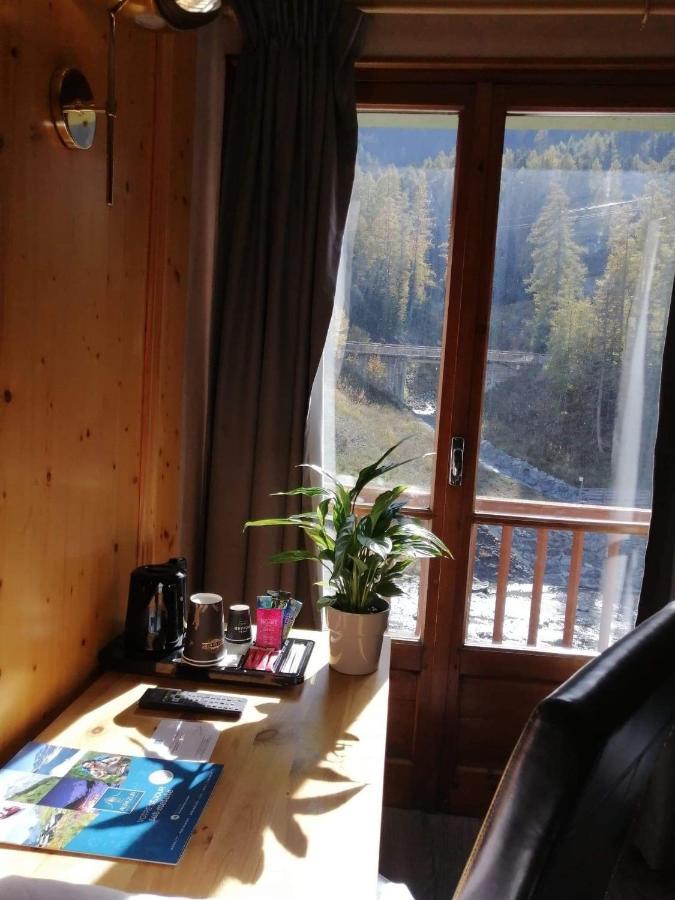 Alpazur Val Cenis Hotel ล็องส์เลอบูร์-มง-เซอนี ภายนอก รูปภาพ
